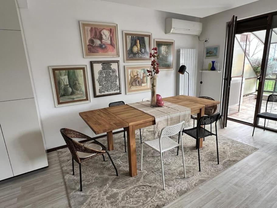 Kazanlak Large Guest House Apartment Near The Center With Full Kitchen & Dining Room, King Beds, Garden Patio, Free Parking & Self Check-In المظهر الخارجي الصورة
